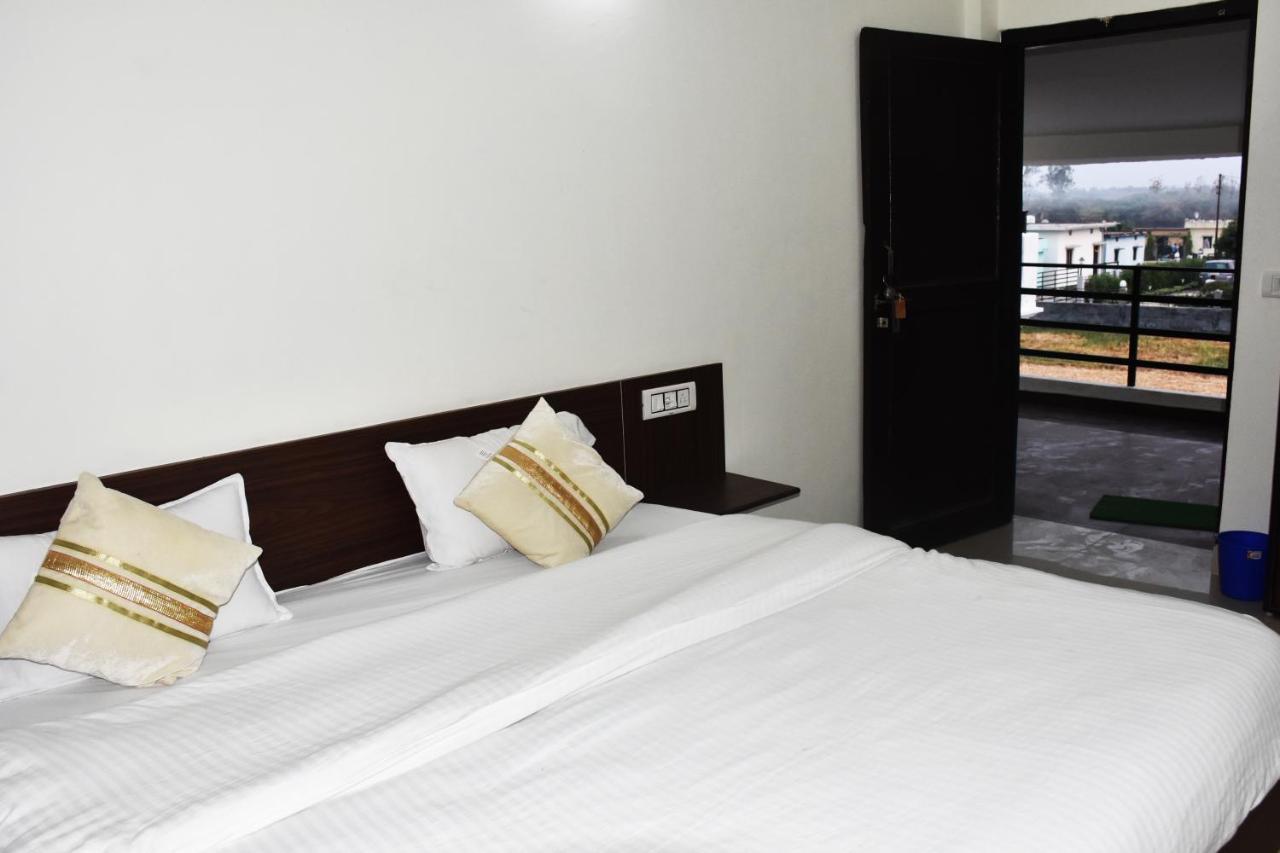 Corbett Bhavesh Home Stay Jhirna Εξωτερικό φωτογραφία