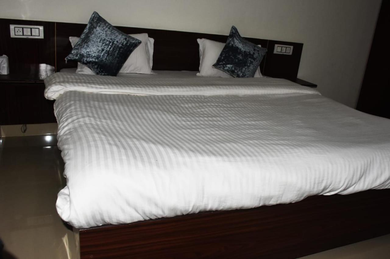 Corbett Bhavesh Home Stay Jhirna Εξωτερικό φωτογραφία